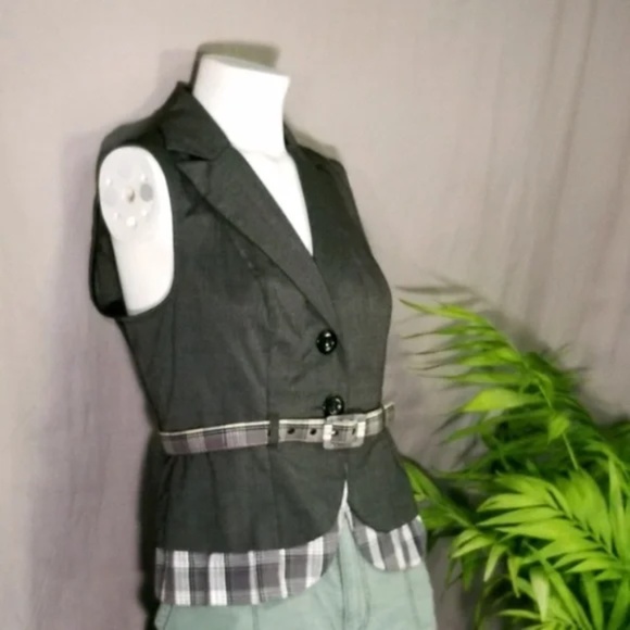 3/$25 Love Tease Belted Sleeveless Layered Top - Picture 3 of 7